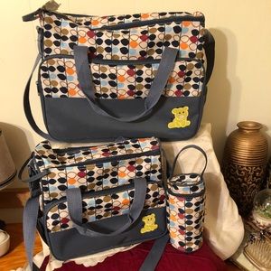 🤱🏼Gender Neutral Baby Diaper Bag 4 piece set